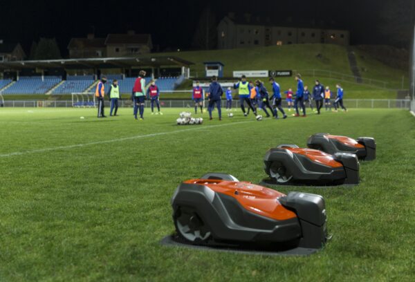 HUSQVARNA AUTOMOWER® 550 - Image 5